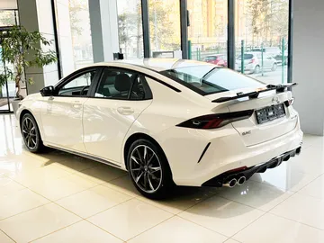 Купить Gac Empow Белый 1.5 AMT (170 л.с.) от 2819000 ₽. в Ставрополе